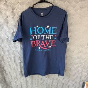 Celebrate Patriotic T-Shirt Men’s Large Navy Blue Home Of The Brave Short Sleeve